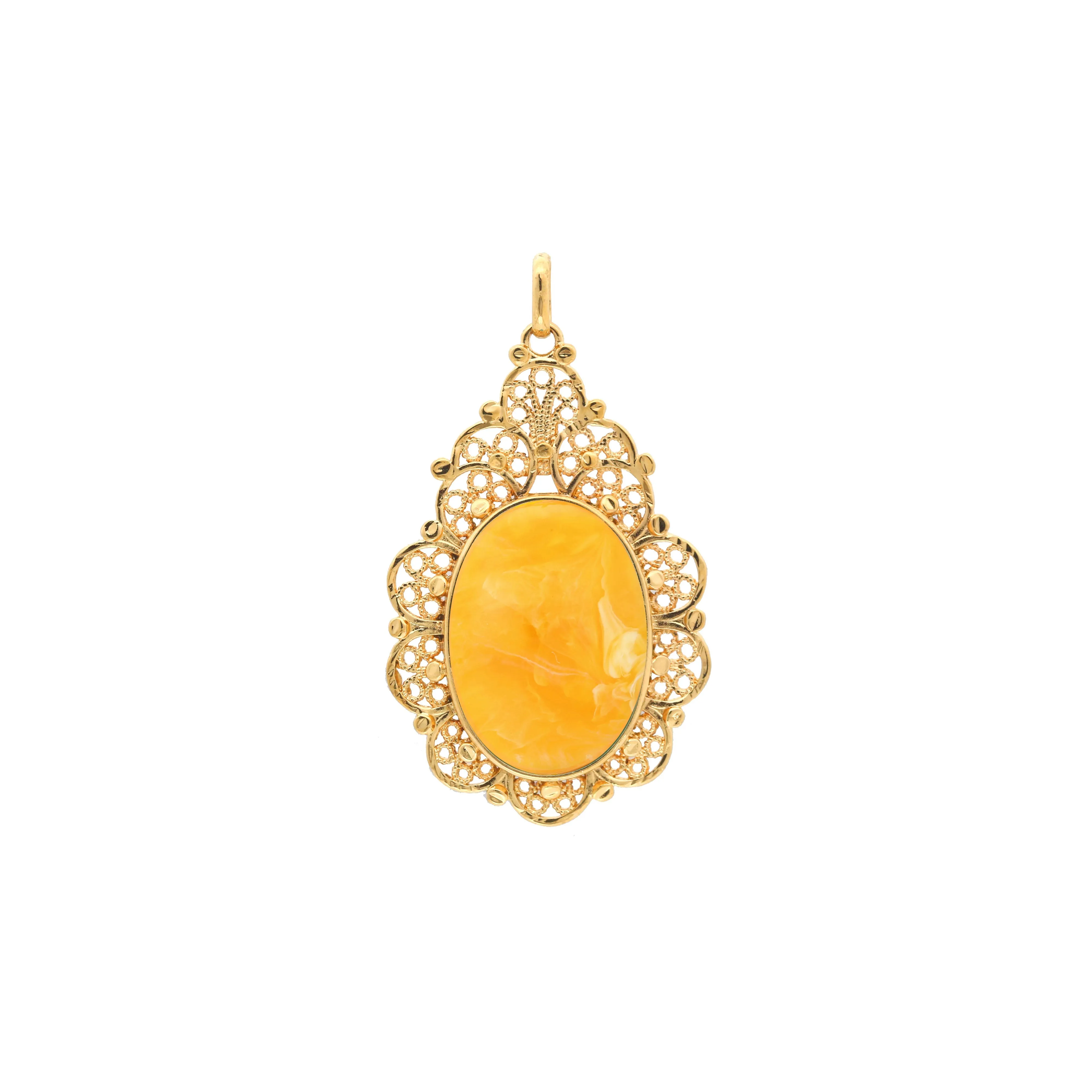 Cabochon colorful Onyx 18K Gold pendant