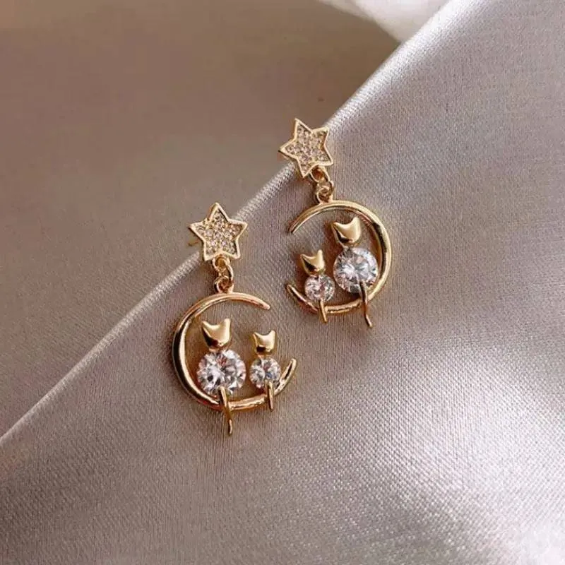 Cute Animal Earrings with Pearls and Rhinestones for Playful Style