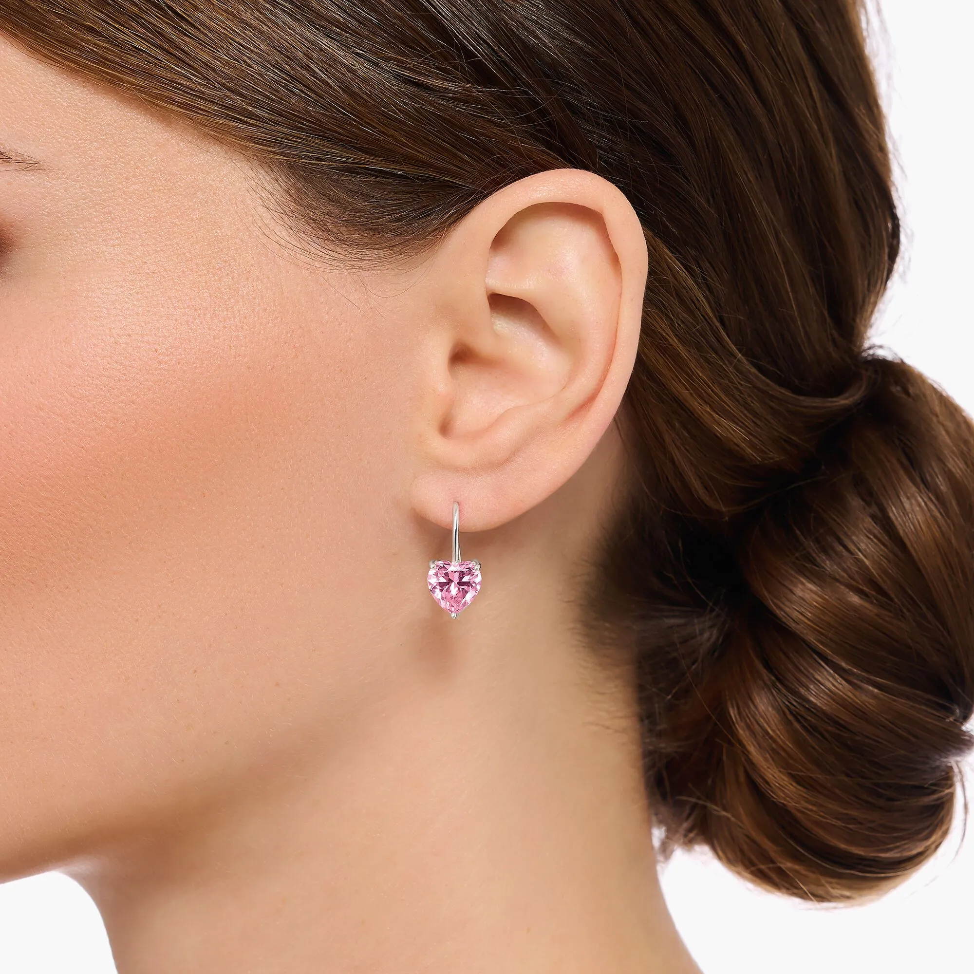 Earrings with pink heart-shaped zirconia