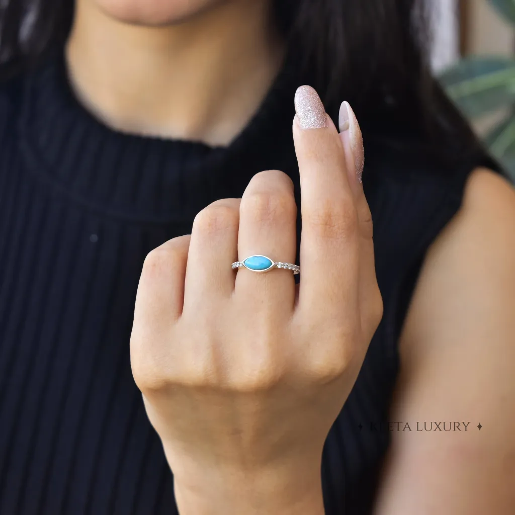 Subtle Elegance - Turquoise Ring