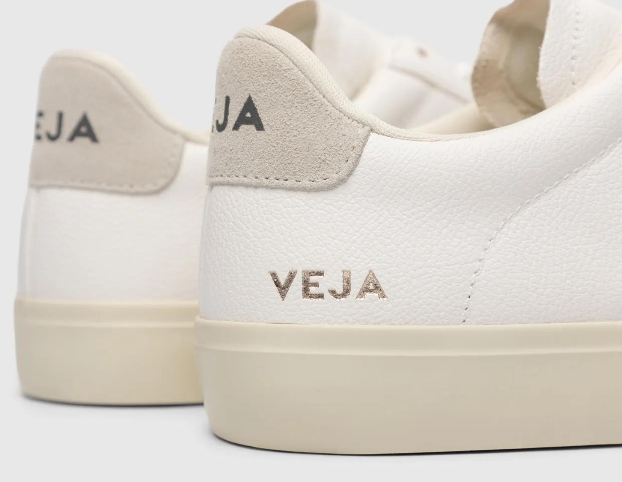 VEJA Campo Extra White / Natural Suede